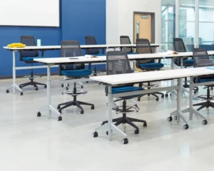 Pirouette Adj Height Table